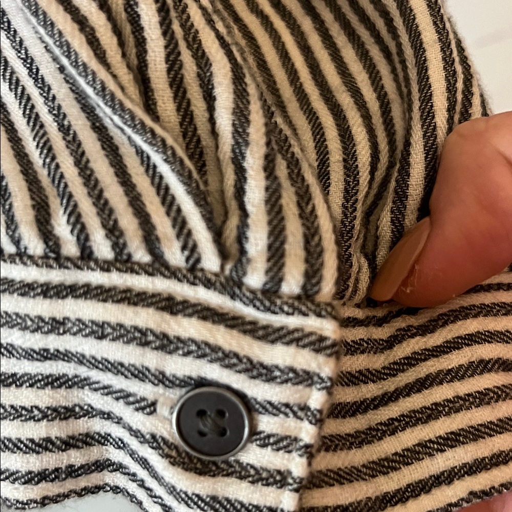 Cloth and Stone from Anthropologie black and white‎ striped top - Picture 7 of 7